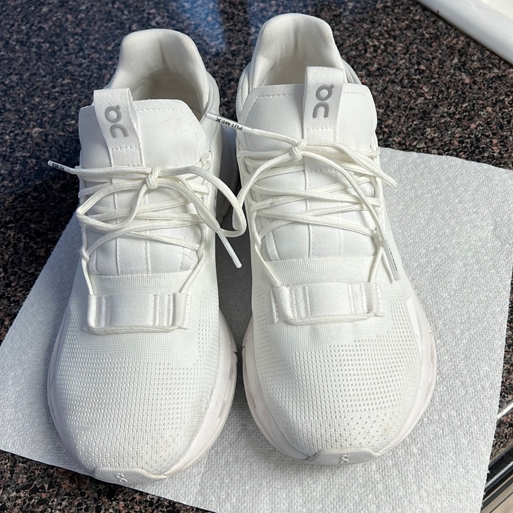 OnCloud CloudNova size 8